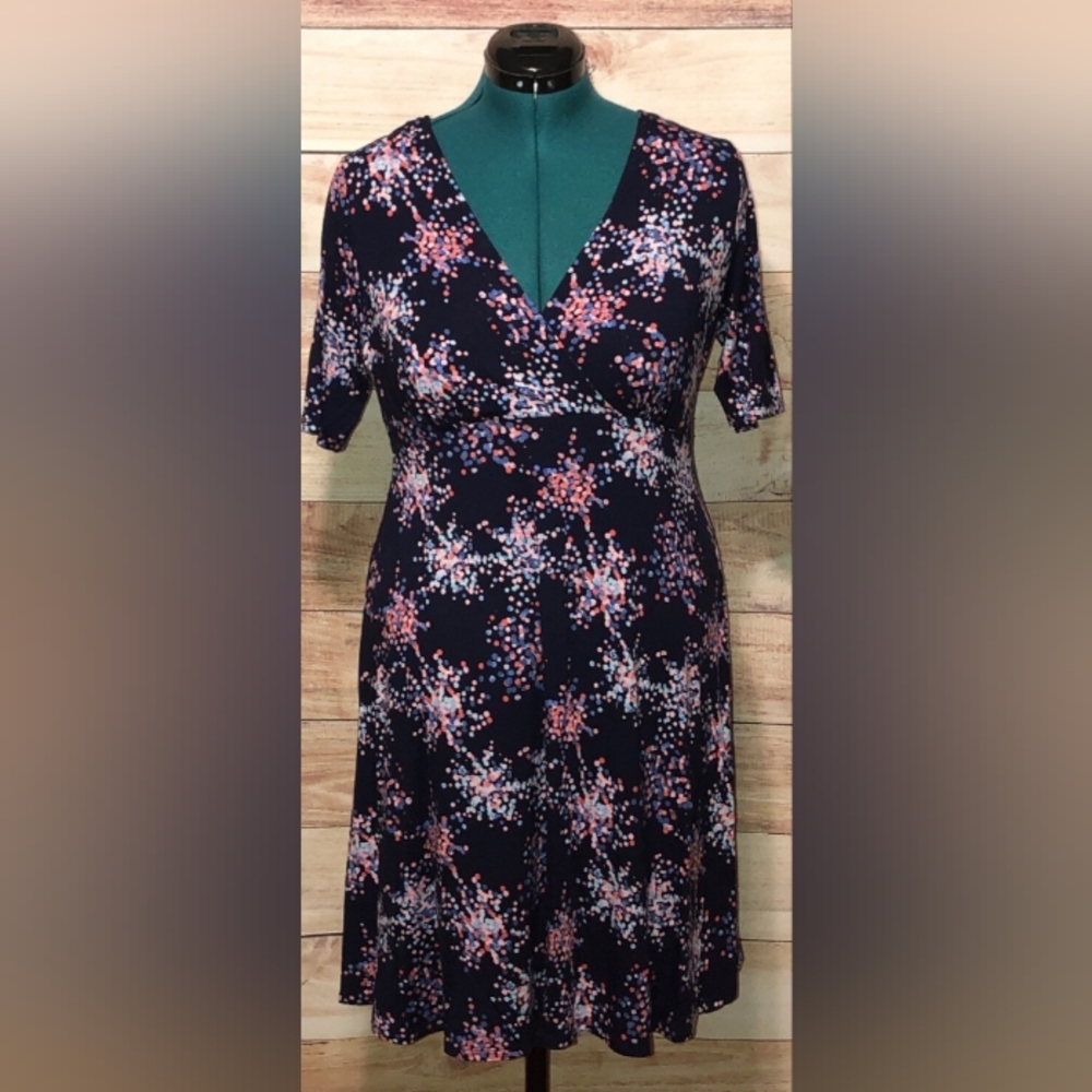 Motherhood Materinty V-Neck Dress - Navy and Pink